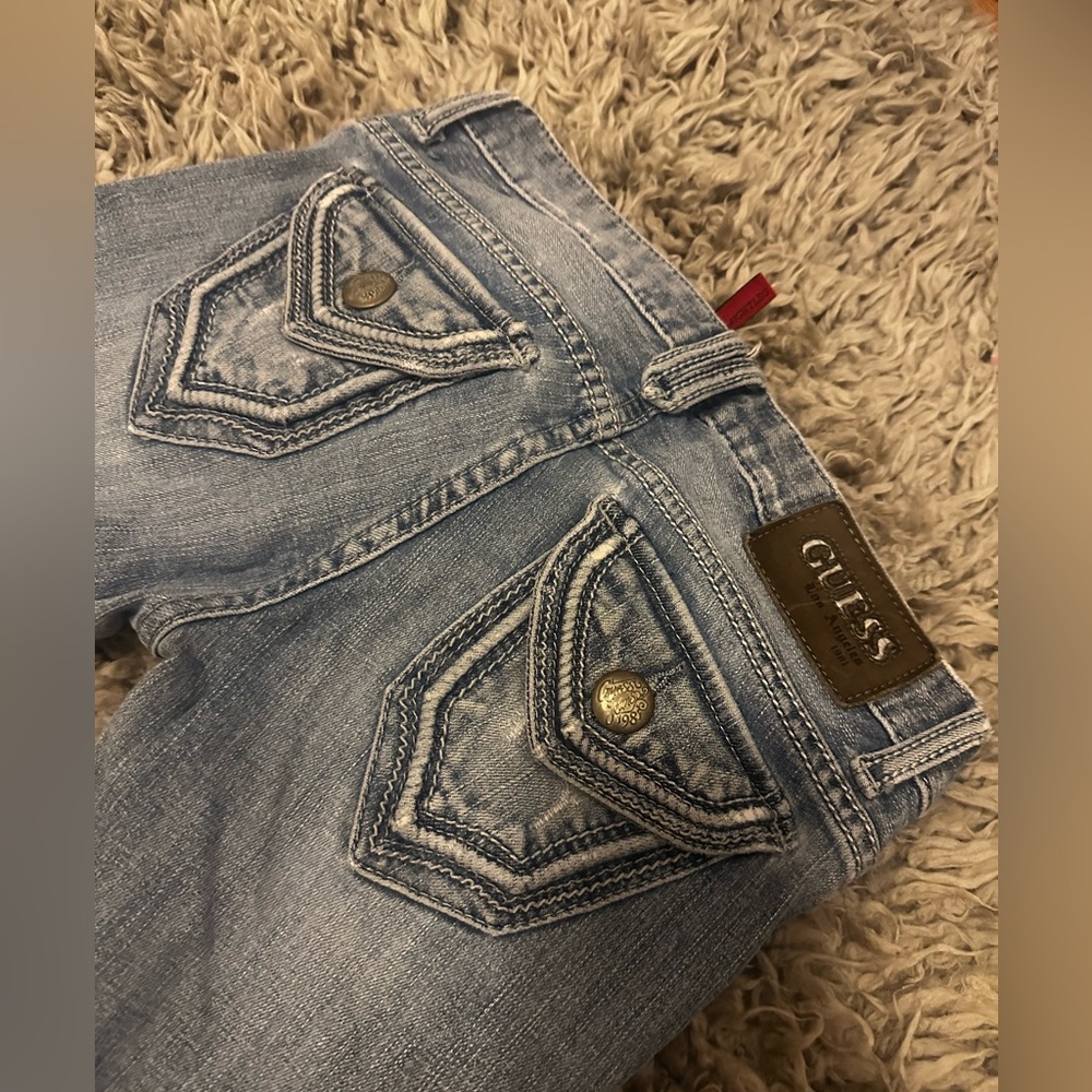 GUESS jeans size 24